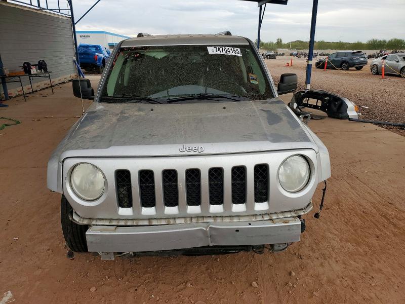 74704165 :رقم المزاد ، 1J4NT4GB6BD182417 vin ، 2011 Jeep Patriot مزاد بيع