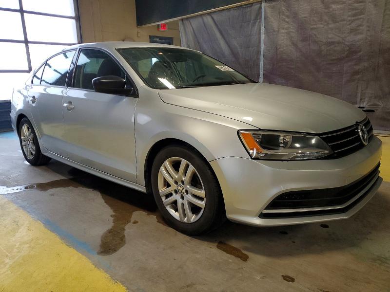 73310185 :رقم المزاد ، 3VW2K7AJ4FM248967 vin ، 2015 Volkswagen Jetta مزاد بيع
