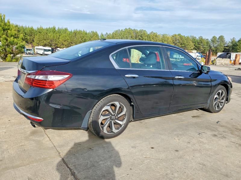 Продаж на аукціоні авто 2016 Honda Accord, vin: 1HGCR2F77GA068398, номер лоту: 98830765