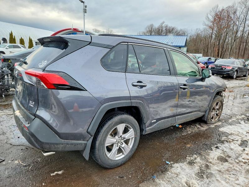 Продажа на аукционе авто 2025 Toyota Rav4, vin: JTMRWRFV9SD277917, номер лота: 99687015