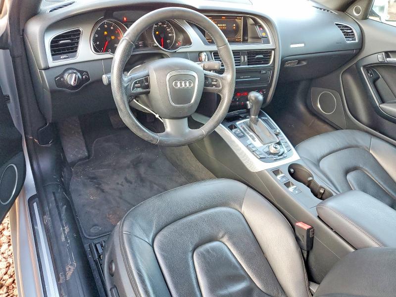 Продажа на аукционе авто 2011 Audi A5 Premium, vin: WAULFAFH0BN015230, номер лота: 98683125