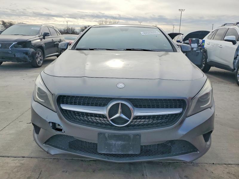 99929095 :رقم المزاد ، WDDSJ4EB4EN041027 vin ، 2014 Mercedes-benz Cla مزاد بيع