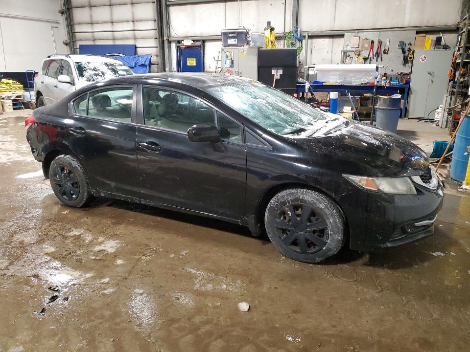 Продажа на аукционе авто 2015 Honda Civic Lx, vin: 2HGFB2F43FH001790, номер лота: 72589085