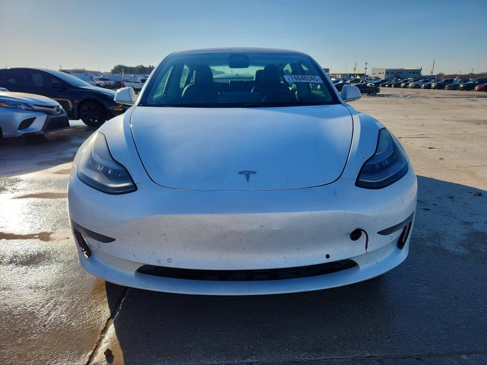74848345 :رقم المزاد ، 5YJ3E1EB3KF194669 vin ، 2019 Tesla Model 3 مزاد بيع