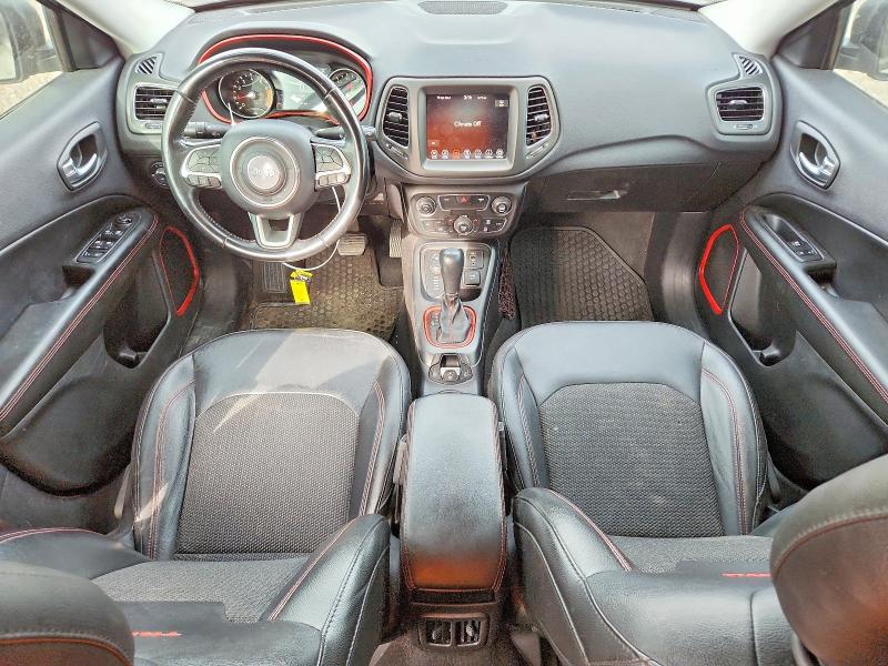 2020 Jeep Compass მანქანა იყიდება აუქციონზე, vin: 3C4NJDDB7LT195575, აუქციონის ნომერი: 73439435