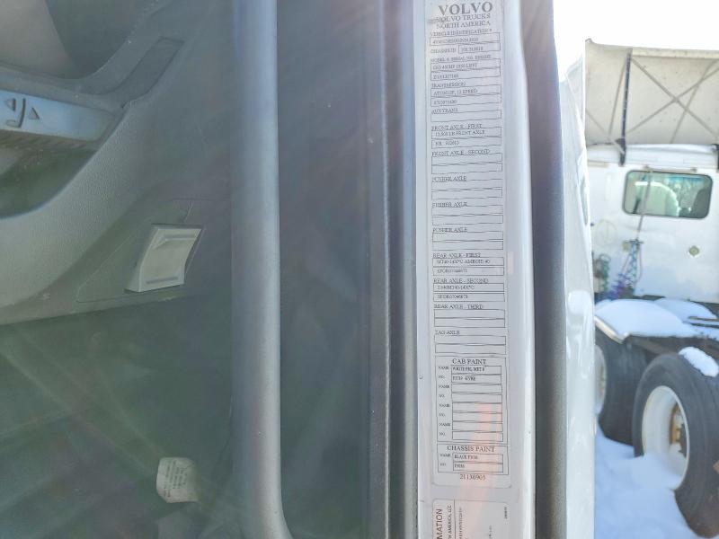 Продаж на аукціоні авто 2022 Volv Vn, vin: 4V4NC9EH9NN312610, номер лоту: 74812255