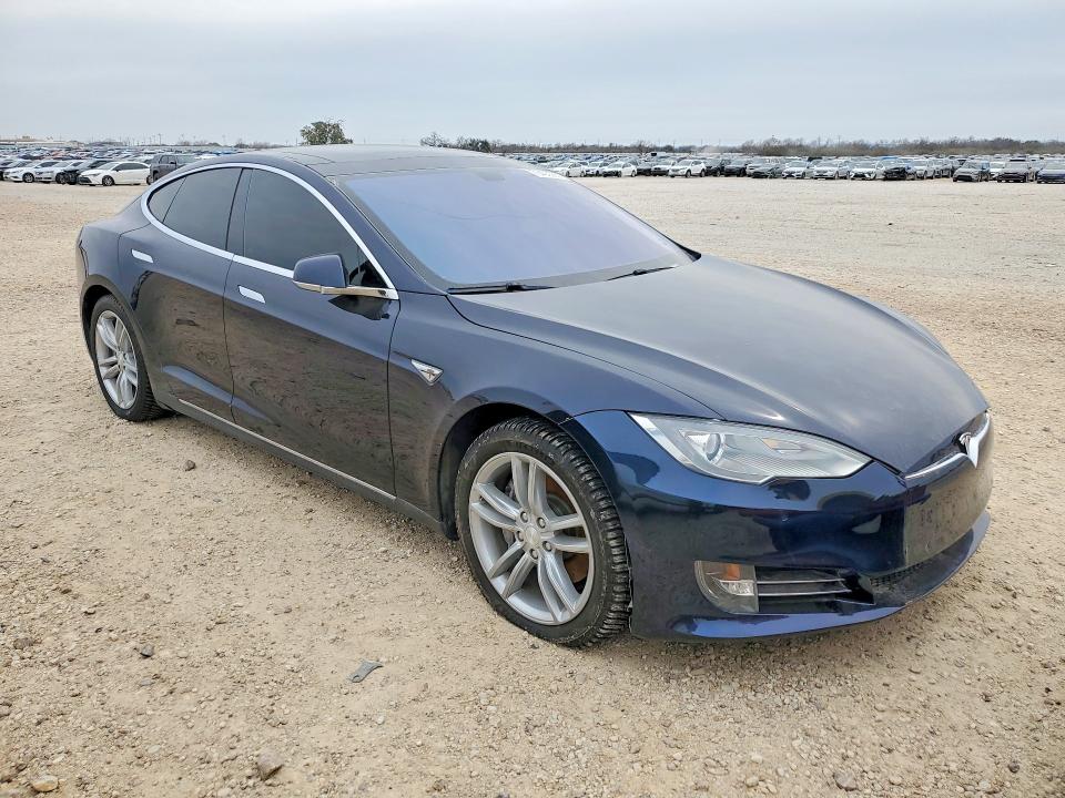 Продажа на аукционе авто 2014 Tesla Model S, vin: 5YJSA1S11EFP45267, номер лота: 75492585
