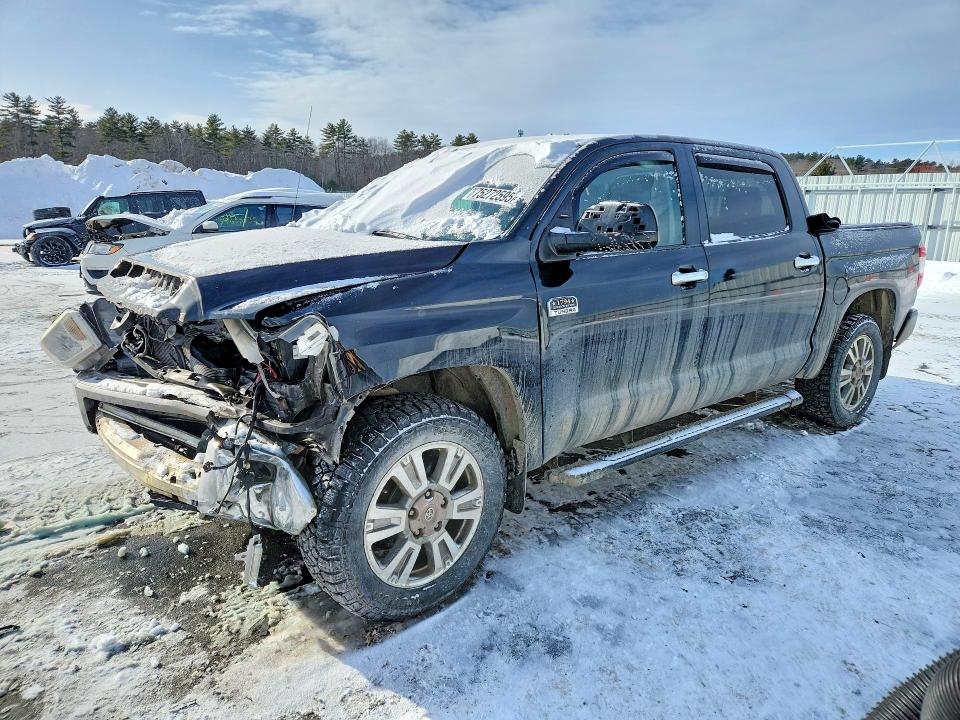 75272595 :رقم المزاد ، 5TFAY5F13HX648302 vin ، 2017 Toyota Tundra مزاد بيع