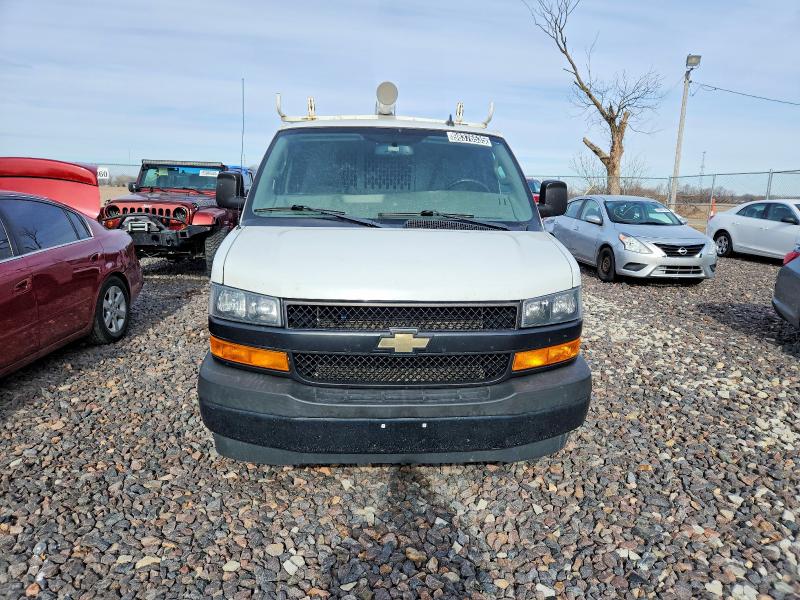 98376535 :رقم المزاد ، 1GCWGAFP4K1164395 vin ، 2019 Chevrolet Express G2 مزاد بيع
