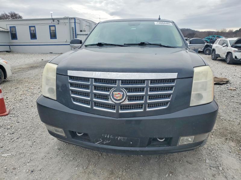 Продаж на аукціоні авто 2010 Cadillac Escalade L, vin: 1GYUCBEF1AR155729, номер лоту: 74068485