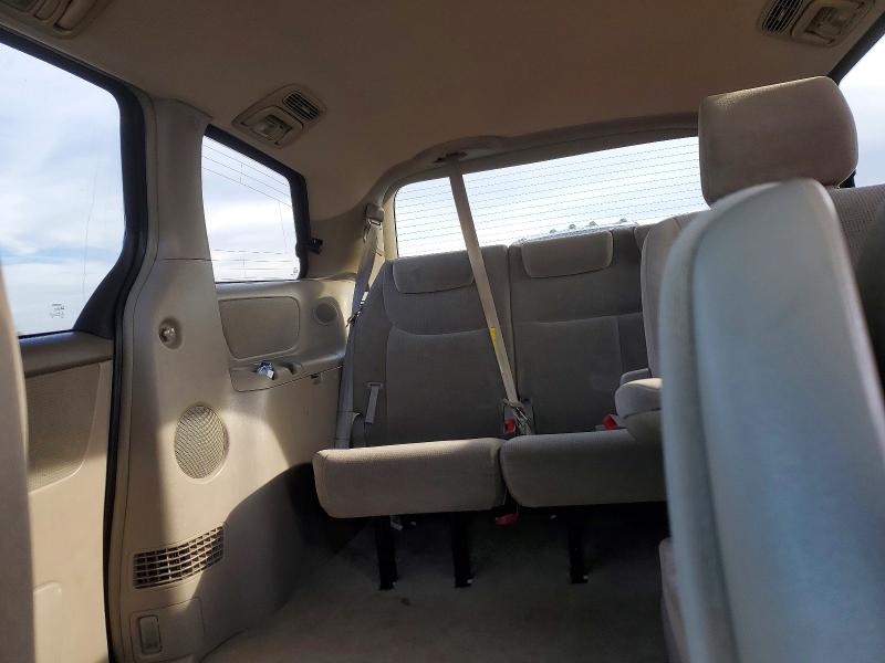 Aukcja sprzedaży 2004 Toyota Sienna Xle, vin: 5TDZA23C94S084182, numer aukcji: 72598955