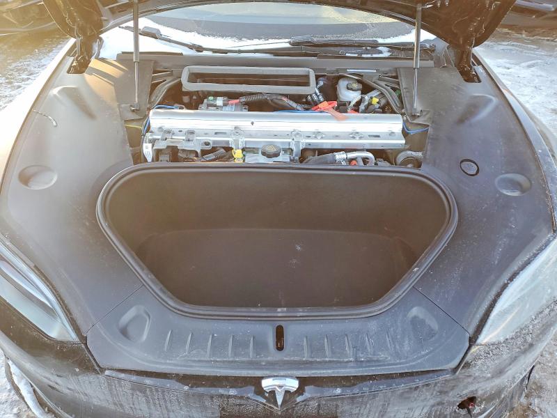 74595935 :رقم المزاد ، 5YJSA1E59SF549085 vin ، 2025 Tesla Model S مزاد بيع