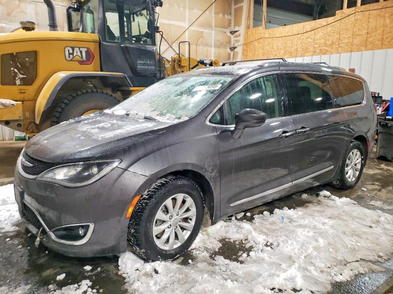Продаж на аукціоні авто 2018 Chrysler Pacifica, vin: 2C4RC1BG1JR142864, номер лоту: 73863095