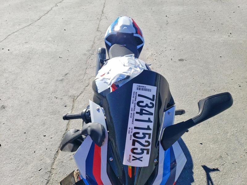 73411525 :رقم المزاد ، WB10E710XM6E19923 vin ، 2021 Bmw M 1000 R مزاد بيع