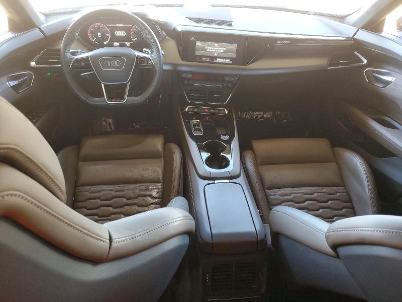 Продажа на аукционе авто 2024 Audi Rs E-tron, vin: WAUBHBFW1R7900657, номер лота: 72625095