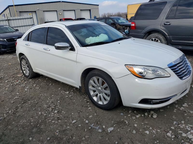 Продаж на аукціоні авто 2014 Chrysler 200, vin: 1C3CCBCG5EN185265, номер лоту: 97494775