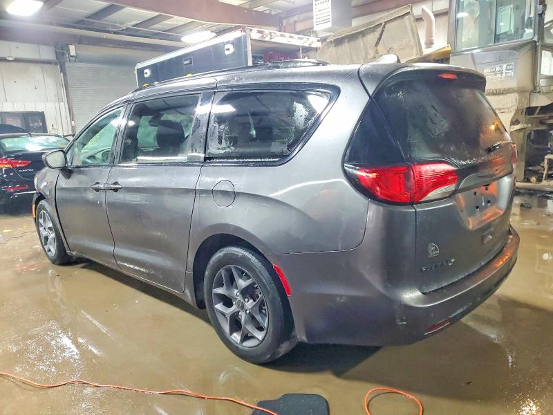 Продажа на аукционе авто 2020 Chrysler Pacifica, vin: 2C4RC1BG0LR281869, номер лота: 74372475