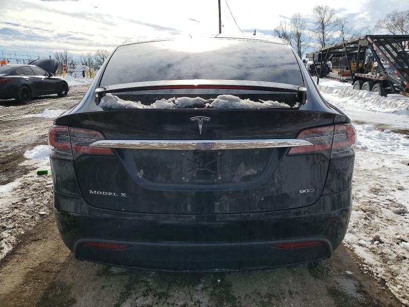 2017 Tesla Model X მანქანა იყიდება აუქციონზე, vin: 5YJXCAE29HF040564, აუქციონის ნომერი: 74410145