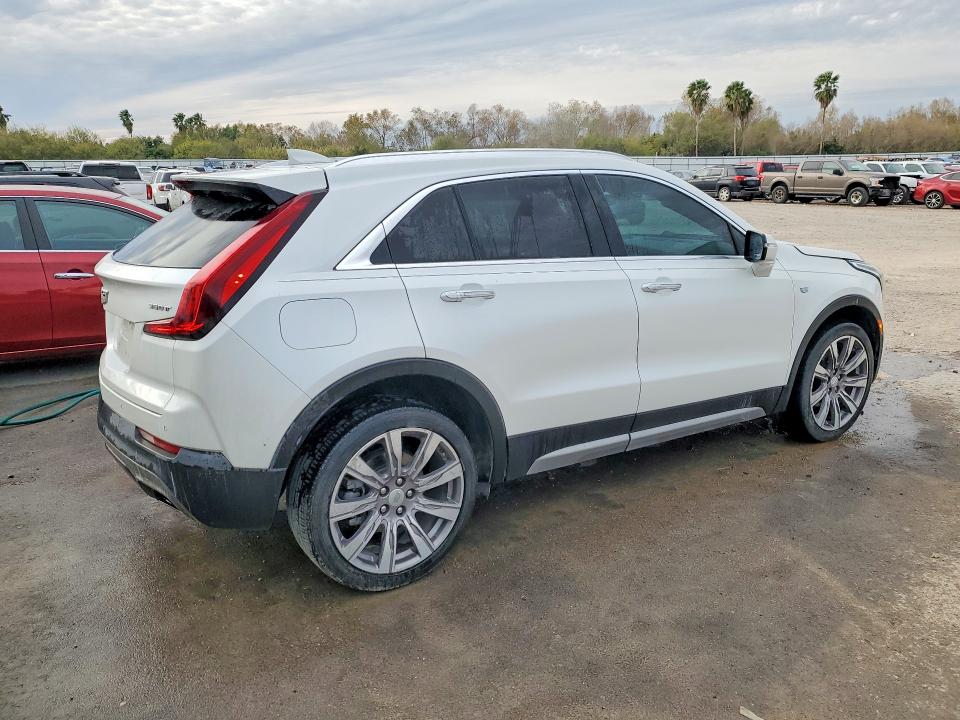 Продажа на аукционе авто 2022 Cadillac Xt4 Premiu, vin: 1GYFZCR40NF105398, номер лота: 75618535