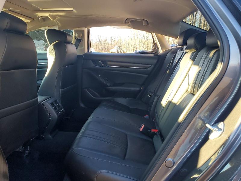 72689285 :رقم المزاد ، 1HGCV2F92NA005560 vin ، 2022 Honda Accord مزاد بيع