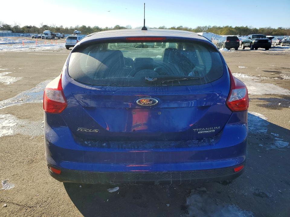 2014 Ford Focus მანქანა იყიდება აუქციონზე, vin: 1FADP3N25EL383468, აუქციონის ნომერი: 74732925