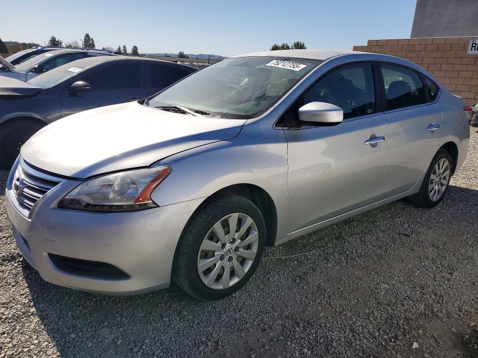 2015 Nissan Sentra S მანქანა იყიდება აუქციონზე, vin: 3N1AB7AP5FY356268, აუქციონის ნომერი: 75212755