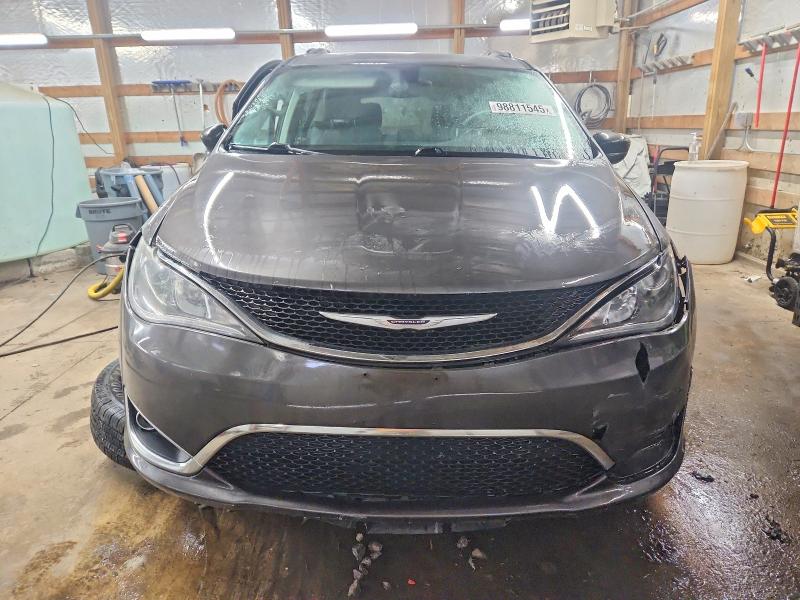 Продажа на аукционе авто 2017 Chrysler Pacifica, vin: 2C4RC1BG7HR569816, номер лота: 98811545