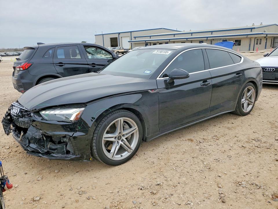 Продажа на аукционе авто 2022 Audi A5, vin: WAUFACF5XNA033887, номер лота: 75190195
