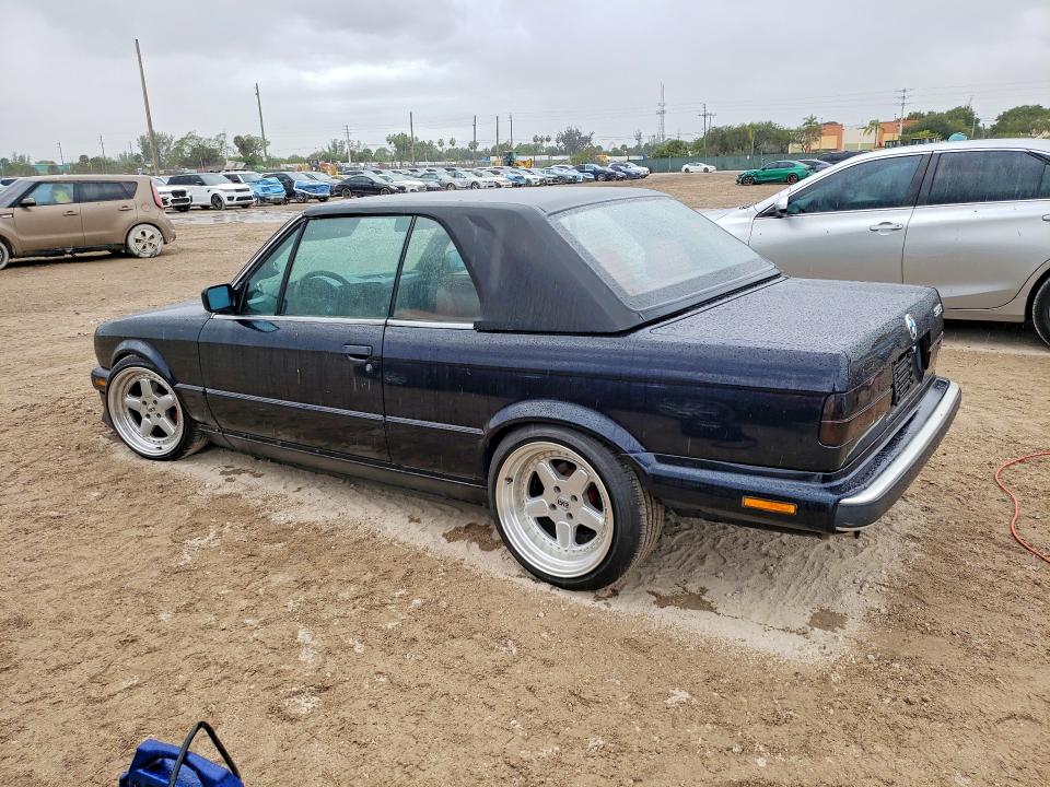 1988 Bmw 325 I მანქანა იყიდება აუქციონზე, vin: WBABB1305J8273097, აუქციონის ნომერი: 75459995