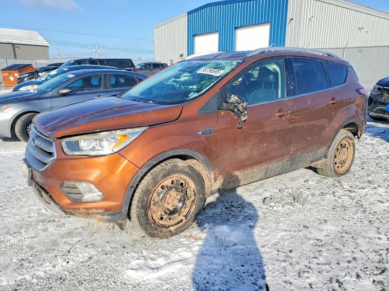Продажа на аукционе авто 2017 Ford Escape, vin: 1FMCU9J93HUE40572, номер лота: 99756695