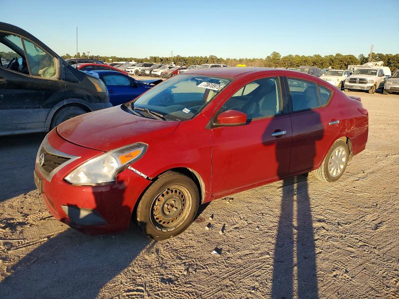 73618975 :رقم المزاد ، 3N1CN7AP2FL900593 vin ، 2015 Nissan Versa S مزاد بيع