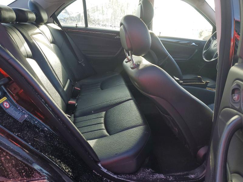 73526045 :رقم المزاد ، WDBRF81J05F649747 vin ، 2005 Mercedes-benz C مزاد بيع