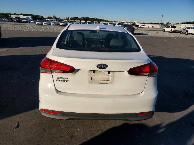 Продажа на аукционе авто 2018 Kia Forte, vin: 3KPFK4A7XJE235800, номер лота: 73694525