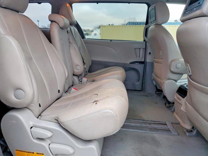 Продаж на аукціоні авто 2011 Toyota Sienna, vin: 5TDKK3DC3BS020252, номер лоту: 97976295