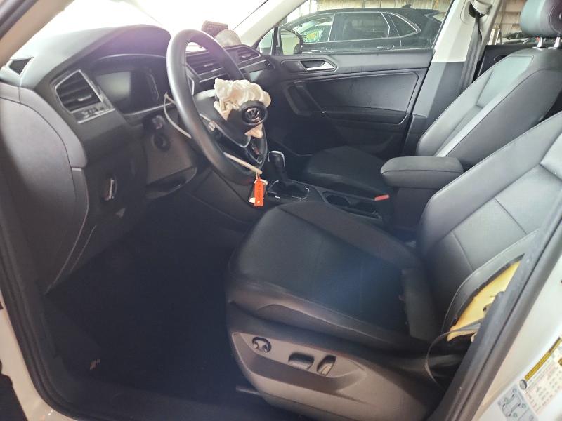 99943985 :رقم المزاد ، 3VV3B7AX0LM107919 vin ، 2020 Volkswagen Tiguan مزاد بيع
