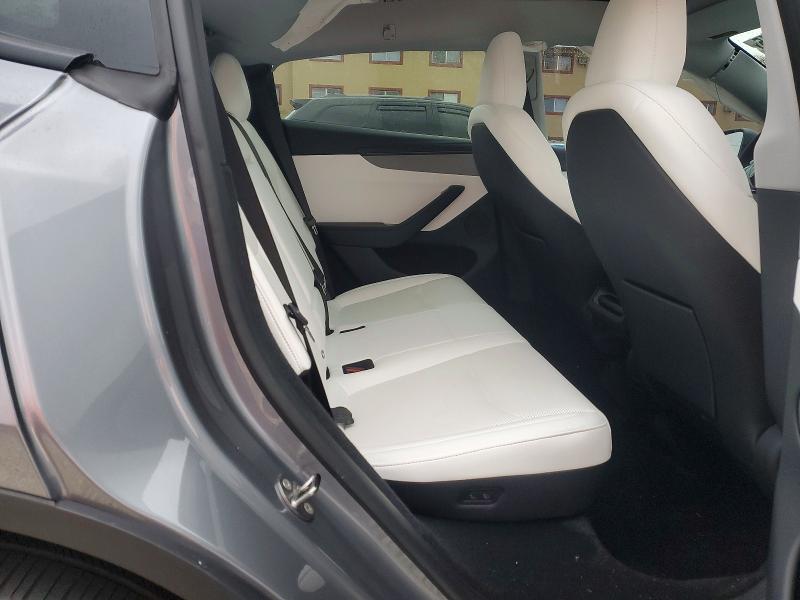 2026 Tesla Model Y მანქანა იყიდება აუქციონზე, vin: 7SAYGDEE7TA405305, აუქციონის ნომერი: 99107915