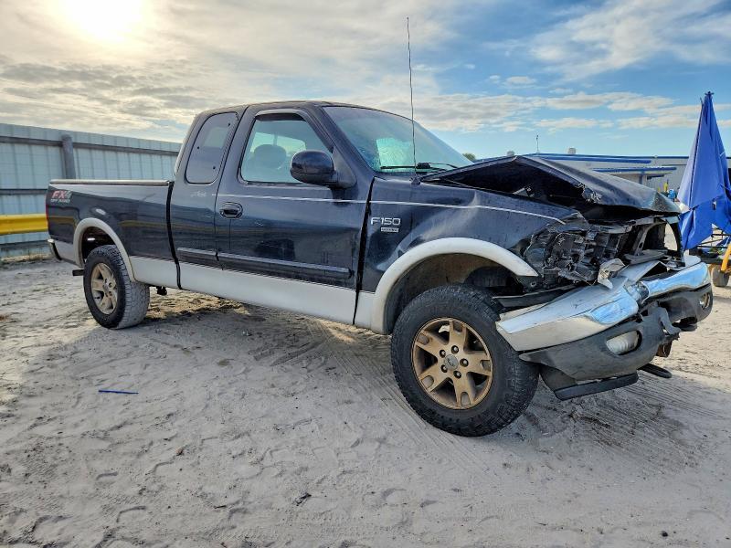 99846735 :رقم المزاد ، 1FTRX18L33NB17232 vin ، 2003 Ford F150 مزاد بيع