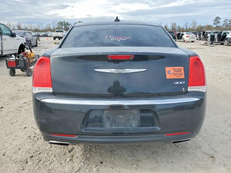 98240215 :رقم المزاد ، 2C3CCAAG8FH868066 vin ، 2015 Chrysler 300 مزاد بيع