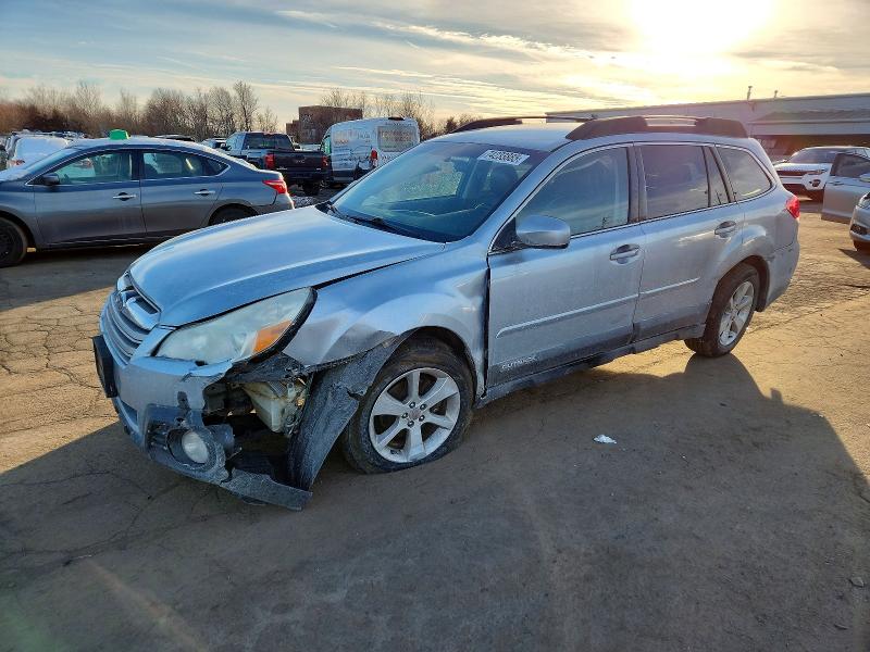 Auction sale of the 2014 Subaru Outback, vin: 4S4BRBCC6E3212726, lot number: 74233885