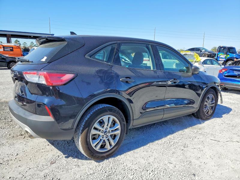 Продаж на аукціоні авто 2021 Ford Escape S, vin: 1FMCU0F65MUA98000, номер лоту: 77631605