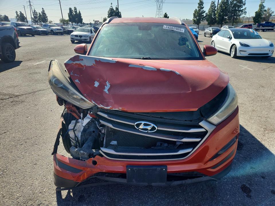 Aukcja sprzedaży 2016 Hyundai Tucson, vin: KM8J33A44GU062918, numer aukcji: 74562905