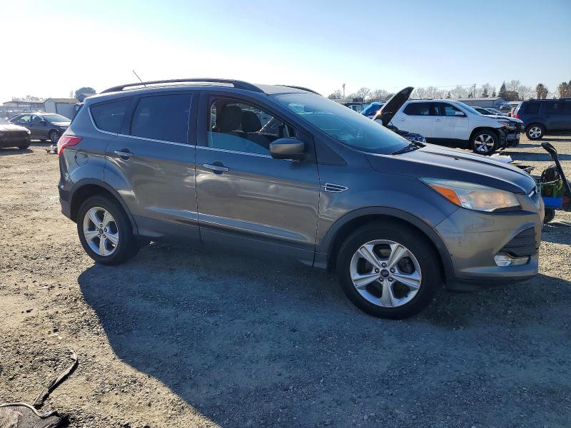 2014 Ford Escape Se მანქანა იყიდება აუქციონზე, vin: 1FMCU0GX0EUB09560, აუქციონის ნომერი: 72919845
