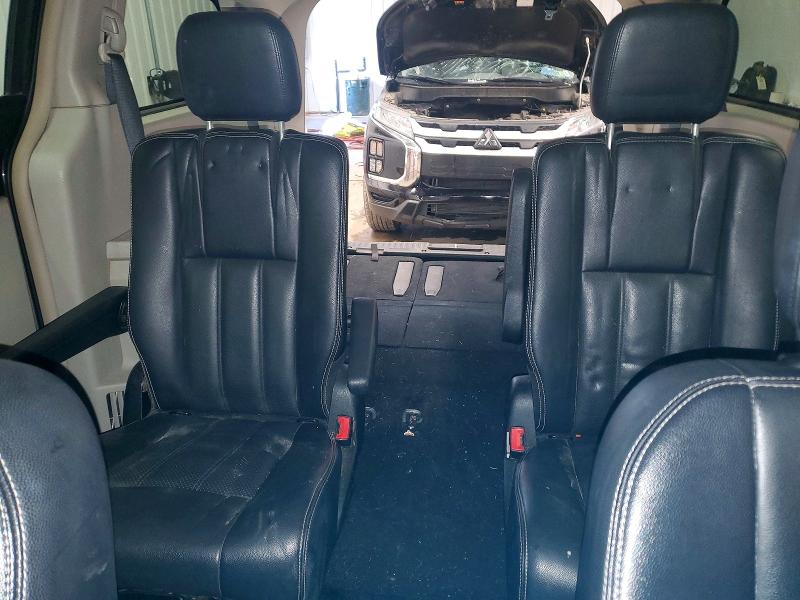 98635725 :رقم المزاد ، 2C4RC1BG1CR212642 vin ، 2012 Chrysler Town & Country مزاد بيع