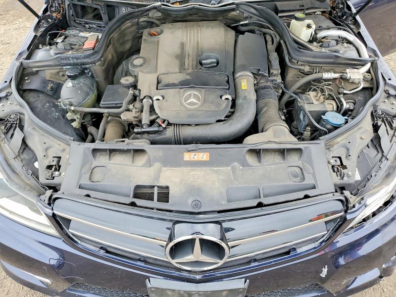 Aukcja sprzedaży 2012 Mercedes-benz C, vin: WDDGJ4HB4CF925137, numer aukcji: 72932935