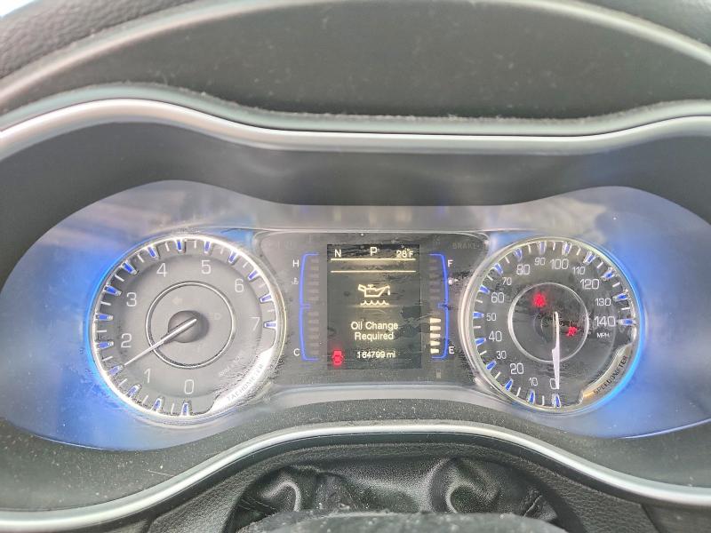 74873975 :رقم المزاد ، 1C3CCCAB3FN708491 vin ، 2015 Chrysler 200 مزاد بيع