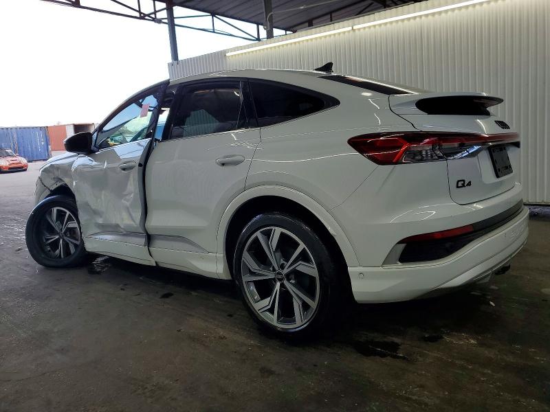 98433245 :رقم المزاد ، WA132BFZ3PP061072 vin ، 2023 Audi Q4 E-tron مزاد بيع