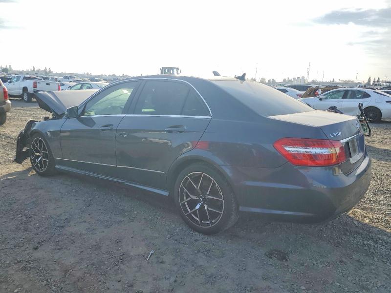 2011 Mercedes-benz E მანქანა იყიდება აუქციონზე, vin: WDDHF5GB2BA379298, აუქციონის ნომერი: 74673735