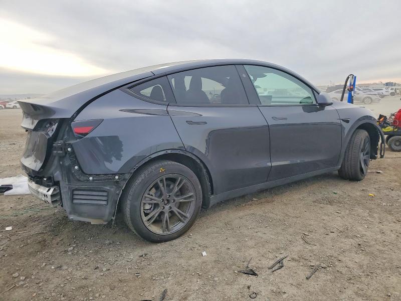 2025 Tesla Model Y მანქანა იყიდება აუქციონზე, vin: 7SAYGDED8SF262079, აუქციონის ნომერი: 74430915