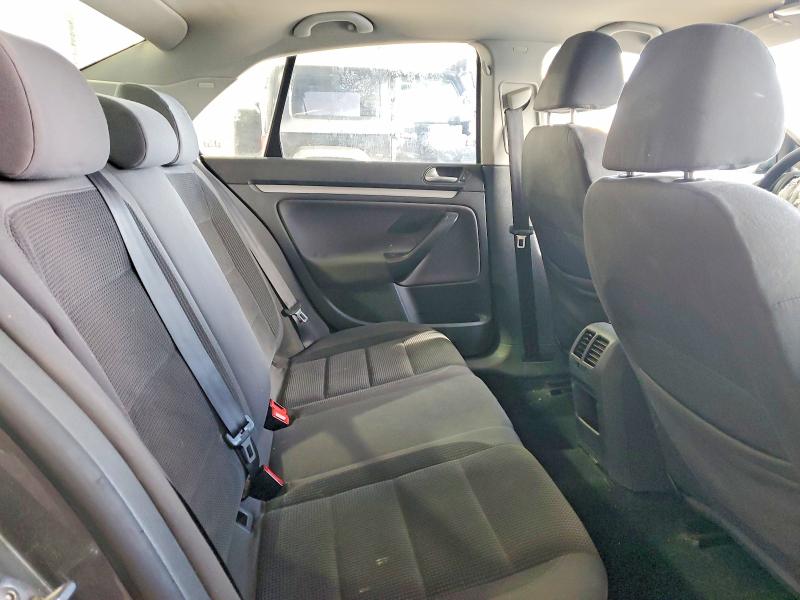 73031675 :رقم المزاد ، 3VWJM71K98M194731 vin ، 2008 Volkswagen Jetta مزاد بيع