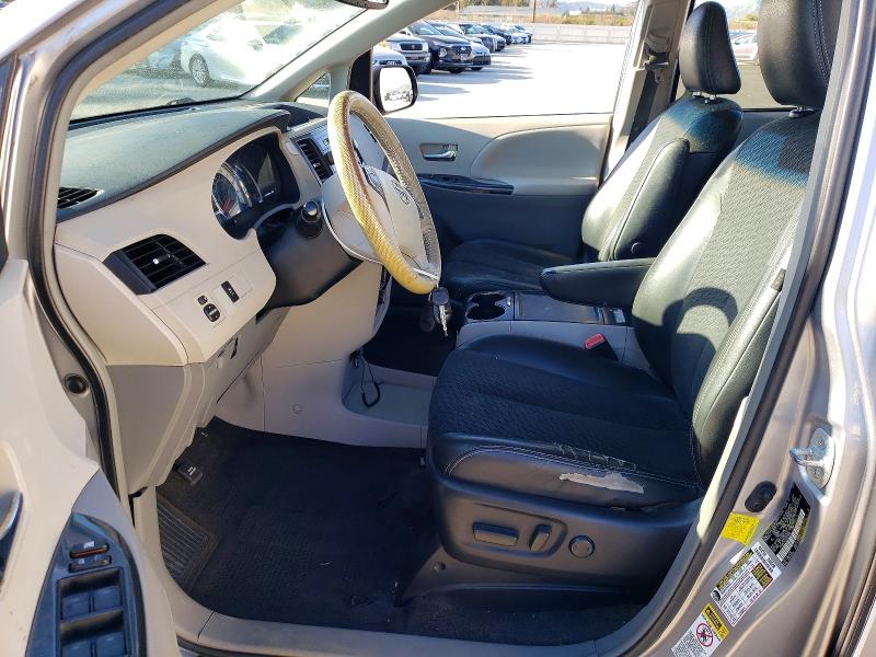 2012 Toyota Sienna მანქანა იყიდება აუქციონზე, vin: 5TDXK3DC1CS243395, აუქციონის ნომერი: 74637885